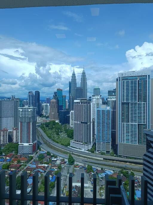 Апартаменти Cl 29A Insta Klcc View & Infinity Pool Куала-Лумпур Екстер'єр фото